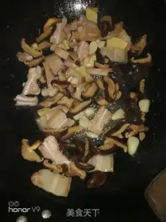 Make Five bouquets of tofu and broccoli step 5