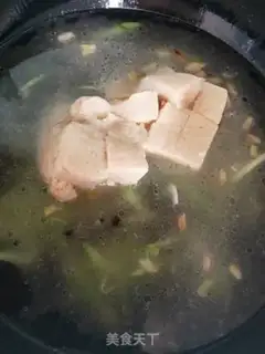 Make Quite a seafood soup step 5