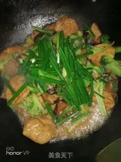 Make Five bouquets of tofu and broccoli step 10