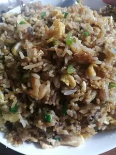 Make radish and egg fried rice step 7
