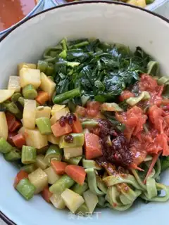 Make Handy spinach noodles step 14