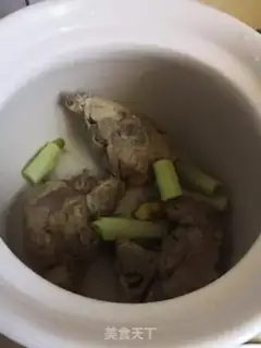 Make Corn carrot bone soup step 1