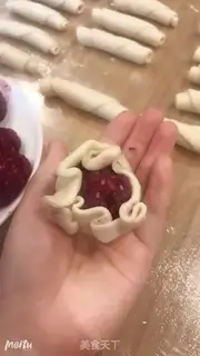 Make Rose loaf step 4