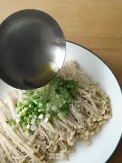 Make Onion oil step 3