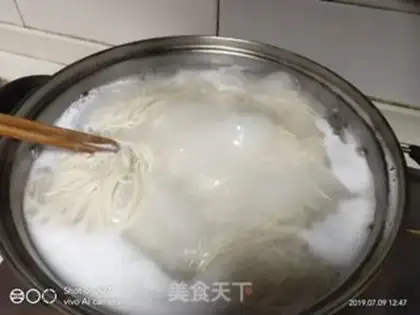 Make Five tofu noodles step 3