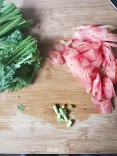 Make West Red Capricorn egg noodles step 0