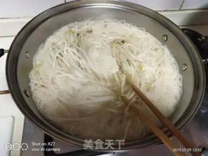 Make Curry garlic abalone steamed potatoes step 3