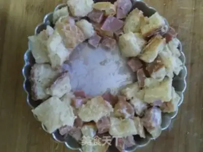 Make Toast eggs step 2