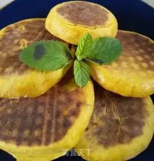 Make Sweet pumpkin bean cake step 6