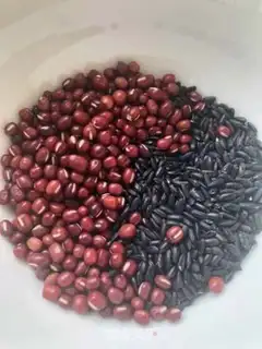 Make Red bean, black rice, potatoes step 1