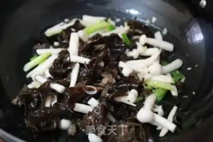 Make Seafood mushrooms step 4