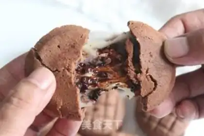 Make Chocolate mashed potatoes and cookies step 22