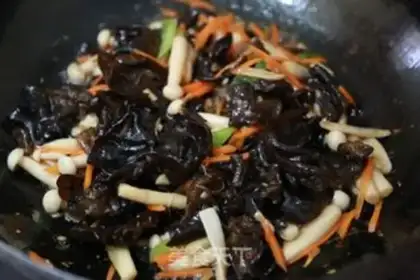 Make Seafood mushrooms step 6