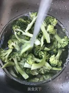 Make Garlic broccoli step 0