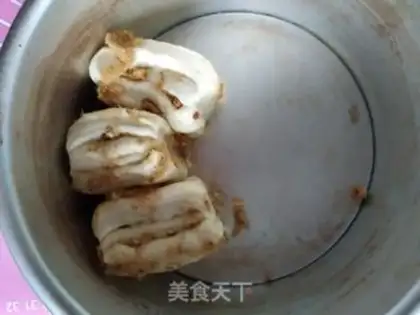 Make The hand tore the meat and bread step 11