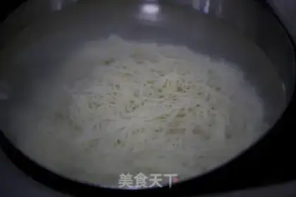Make Korean cold noodles step 5