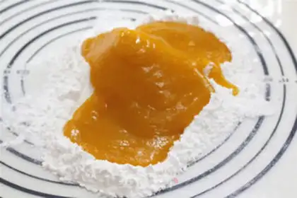 Make Pumpkin cheeseball step 2