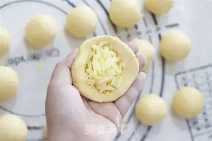 Make Pumpkin cheeseball step 5