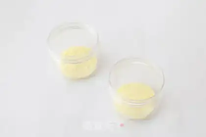 Make Pineapple cup step 2