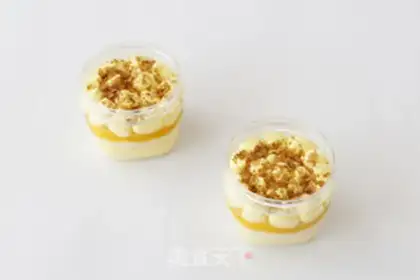 Make Pineapple cup step 7