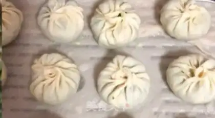 Make Cream egg buns step 6