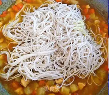 Make Curry noodles step 6