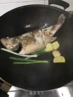 Make Red-hot bass step 2