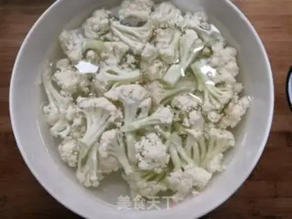Make Decorated pastry step 1