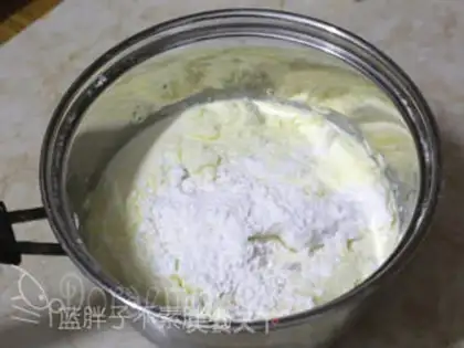 Make Cow cream step 0