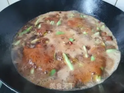 Make A wide moon cake step 3