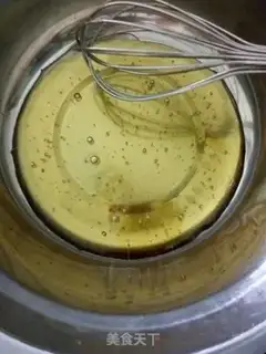 Make A wide moon cake step 4