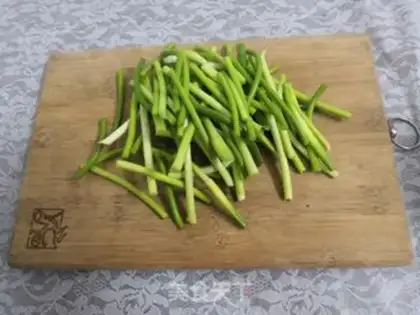 Make Garlic seed beans step 0