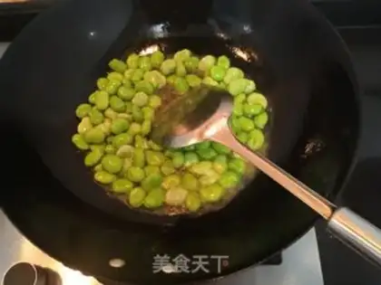 Make Garlic seed beans step 5