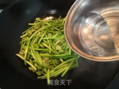 Make Garlic seed beans step 9