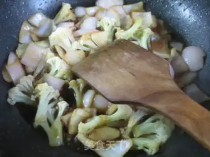 Make Onion chowder step 7