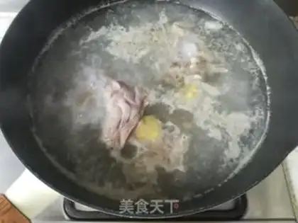 Make Mountain medicine and bone soup step 1