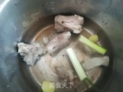 Make Mountain medicine and bone soup step 2