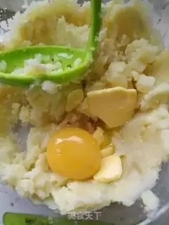Make Roast potatoes step 1