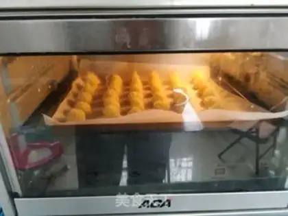 Make Roast potatoes step 5