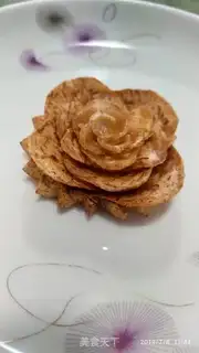 Make Fried potato roses step 4