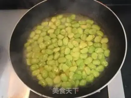Make Bean petals and garlic step 12