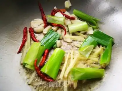 Make Spicy, spicy yellow step 3