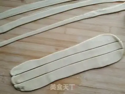 Make Oiled egg noodles step 21