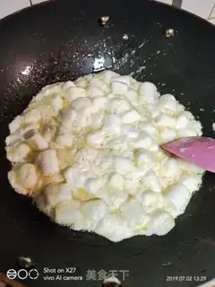 Make The original snow souffle step 2