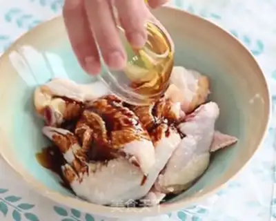 Make Honey sauce and roast chicken wings step 1