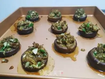 Make Meatloafed mushrooms step 6