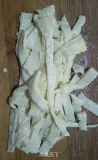 Make Eggsy noodles step 1