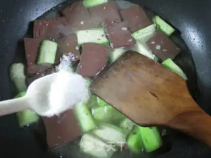 Make Duck blood boils silkmelon step 9
