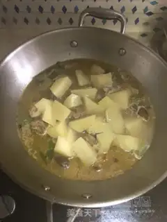 Make Pepper potato chicken step 6