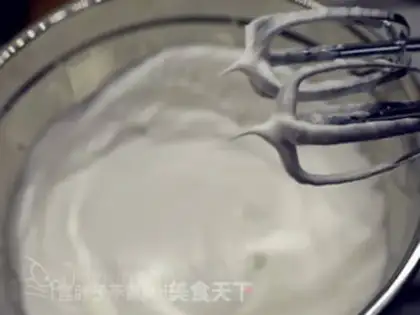 Make SpongeBob cake step 5